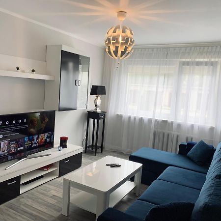 You'Ll Love This Large Apartment! Free Parking! Tallinn Buitenkant foto