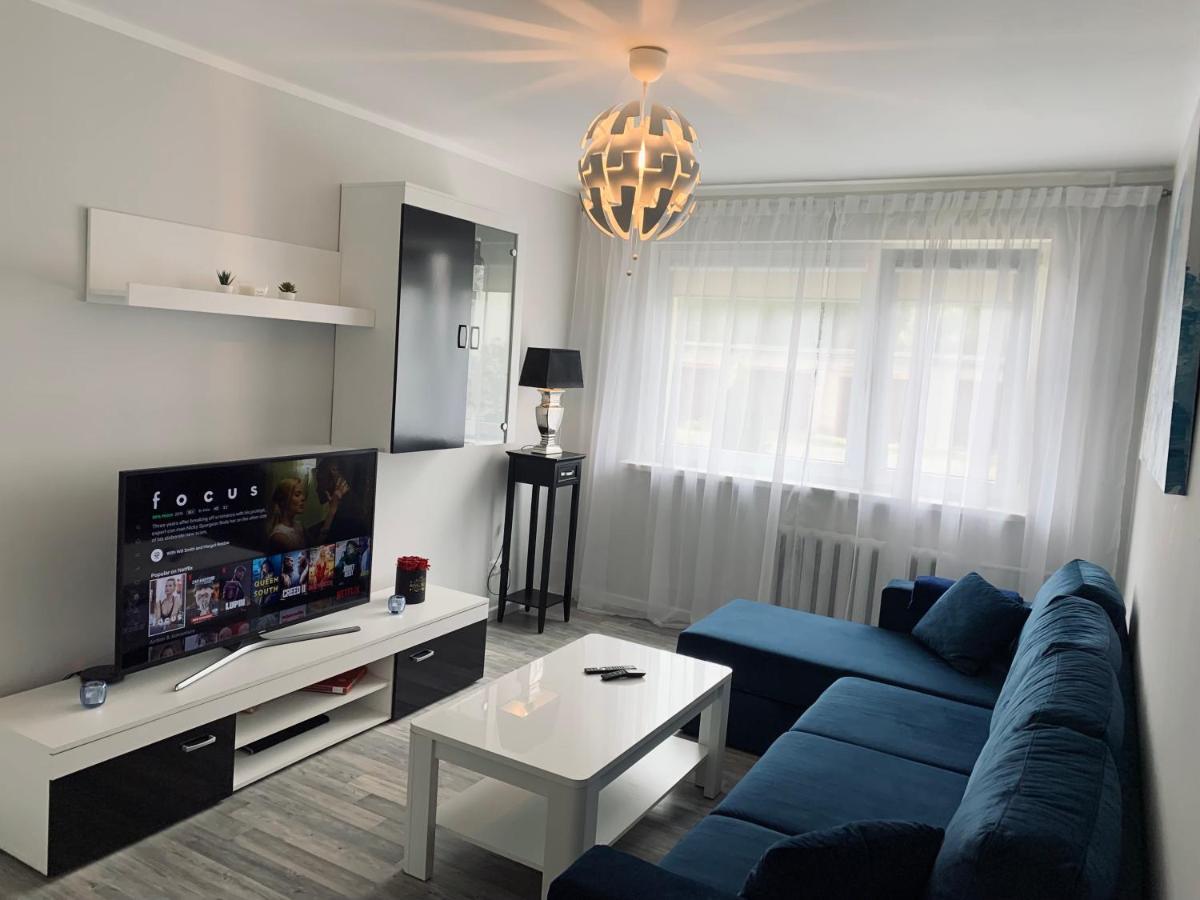 You'Ll Love This Large Apartment! Free Parking! Tallinn Buitenkant foto